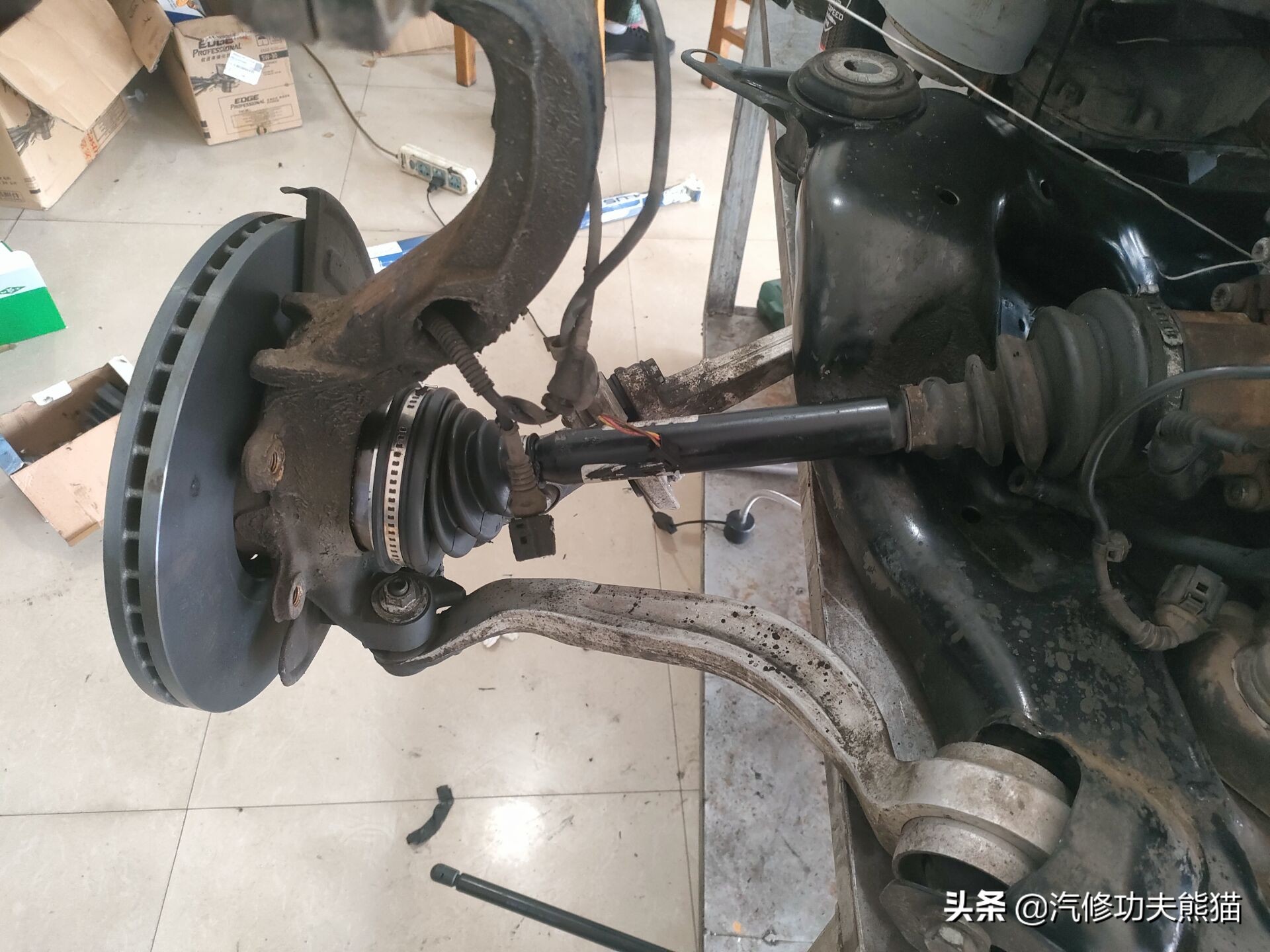 2003年老奥迪a6,2012年奥迪a6经典