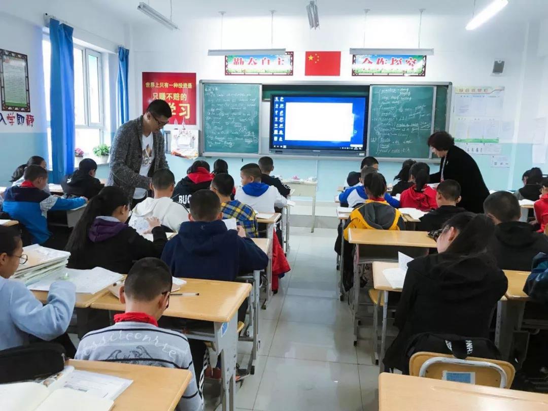 佟妍校长简介,143中学沈阳校长