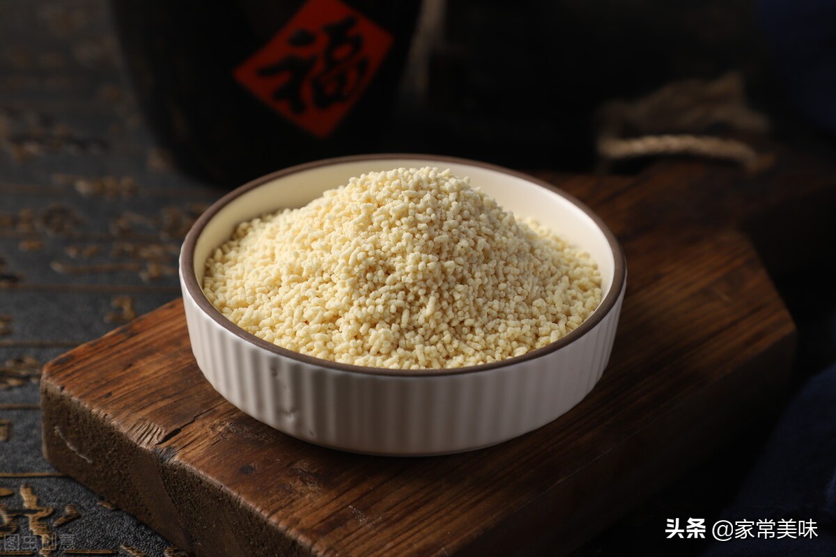 常吃鸡精安全吗,经常吃鸡精会尿黄吗