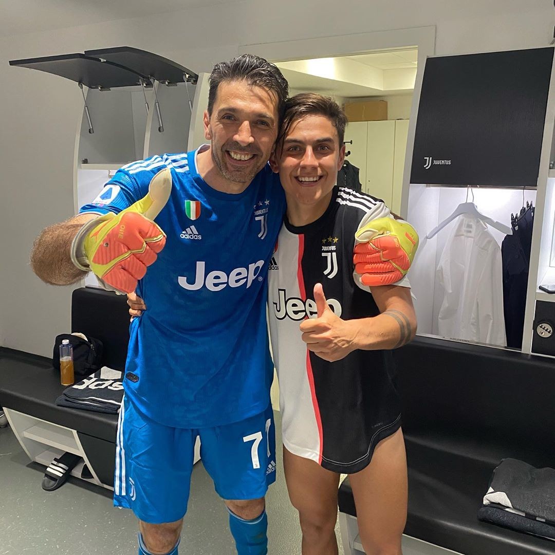 c罗回归欧冠献助攻尤文4-1大胜,c罗单刀破门直塞球