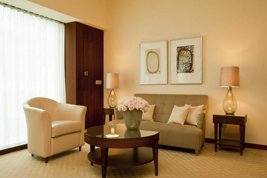 三亚酒店推荐最全攻略一览,三亚离市区近的酒店推荐