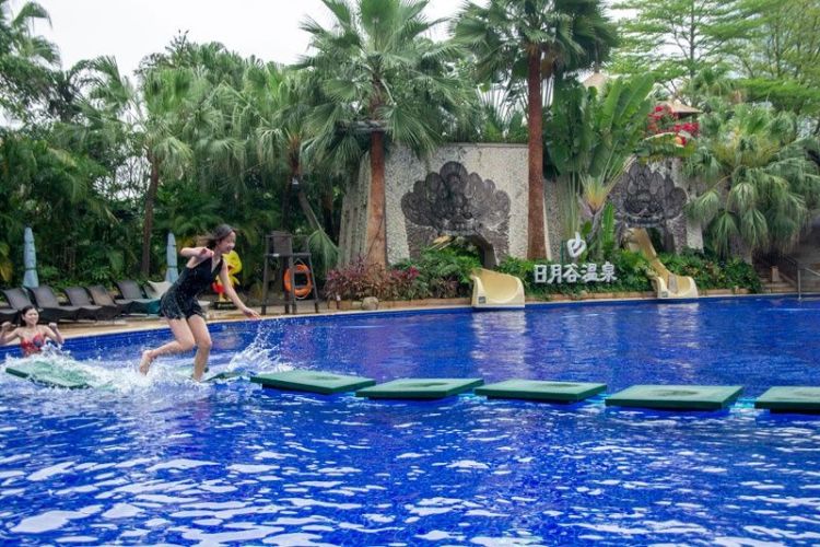 厦门日月谷温泉度假村吃饭,厦门日月谷温泉要带什么