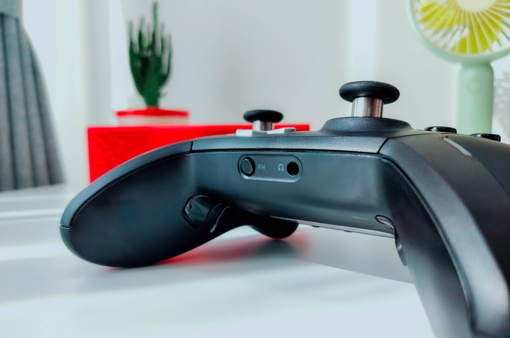 北通宙斯精英机械游戏手柄套装版,宙斯机械手柄