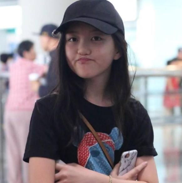 李嫣自卑与自信,李嫣口无遮拦暴露王菲感情状况