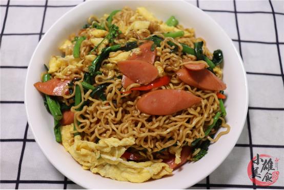 方便面不用鸡蛋炸着吃,方便面怎么煮好吃只加鸡蛋