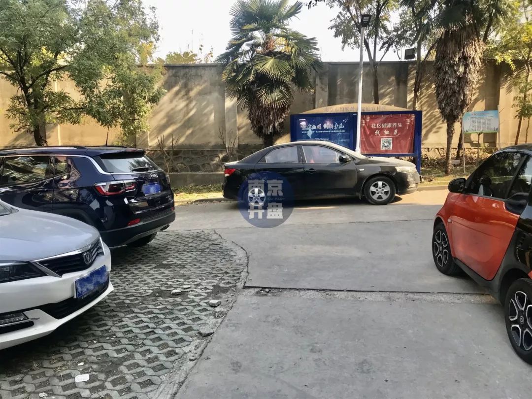 南京千万以上买房的难处,业主吐槽小区