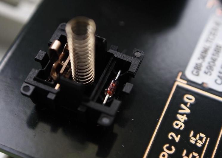 为什么机械键盘也会有键位冲突,机械键盘键位冲突