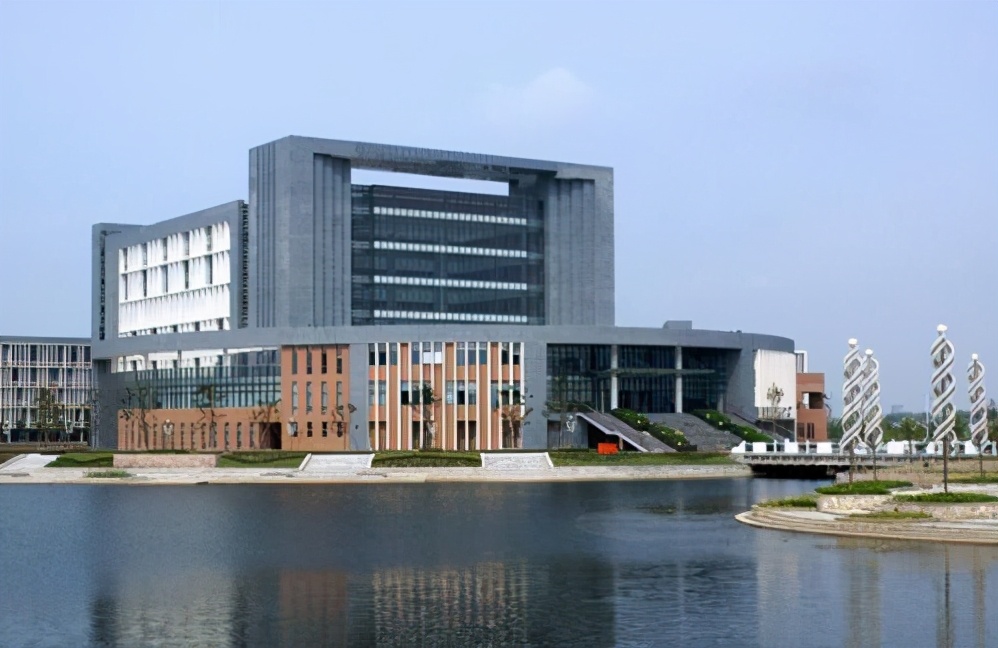 江苏有哪些3+2师范类大学,江苏省老牌四所师范院校