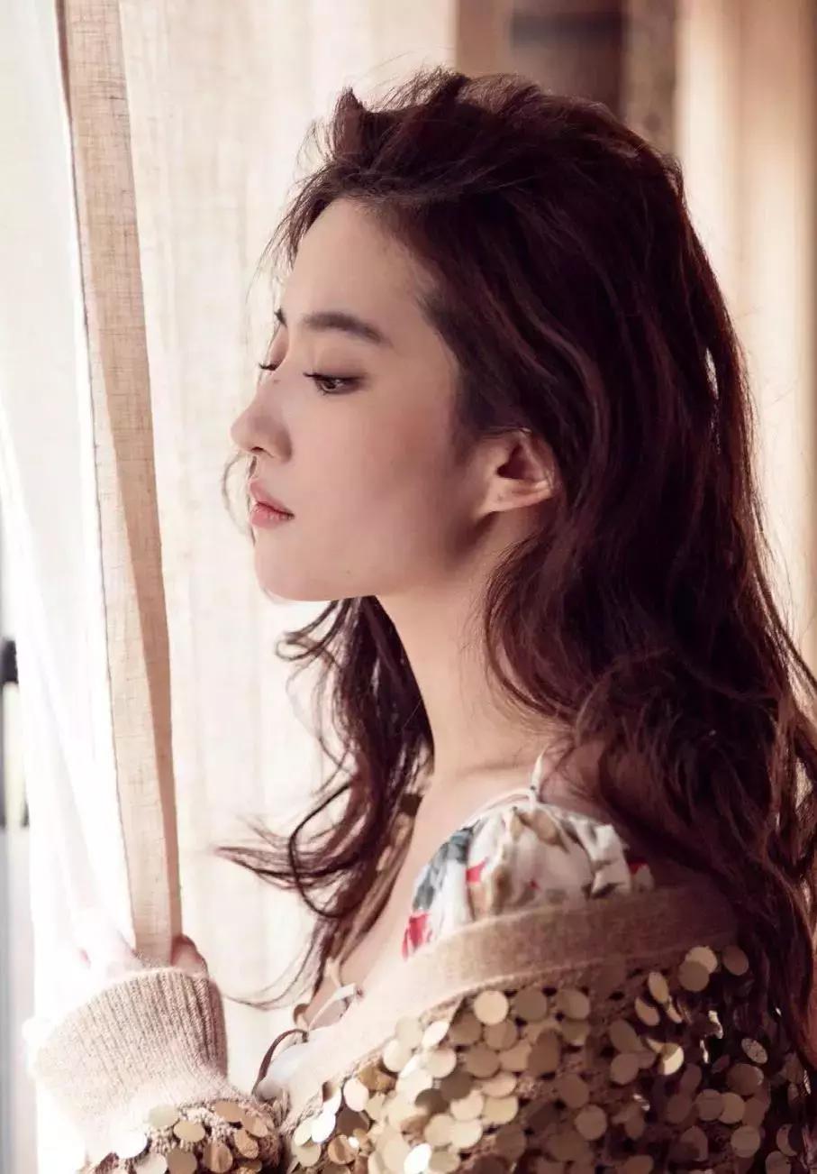 如何测量自己适合剪短发还是长发,你适合短发还是长发测试免费