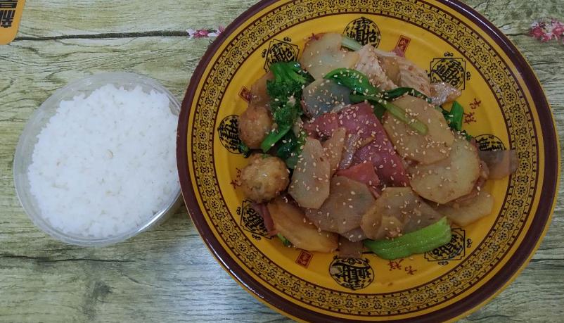 开麻辣香锅店经验,麻辣香锅生意好做吗