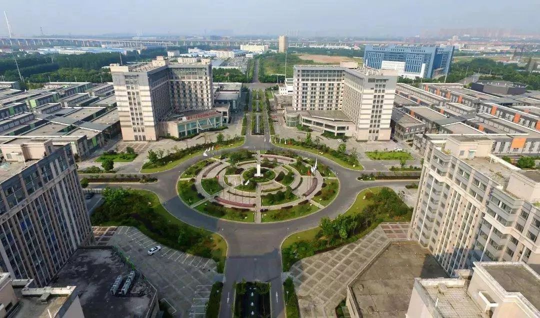 微访谈丨禹洲嘉荟星岛项目总经理邱鑫海：铁心桥板块未来潜力无限