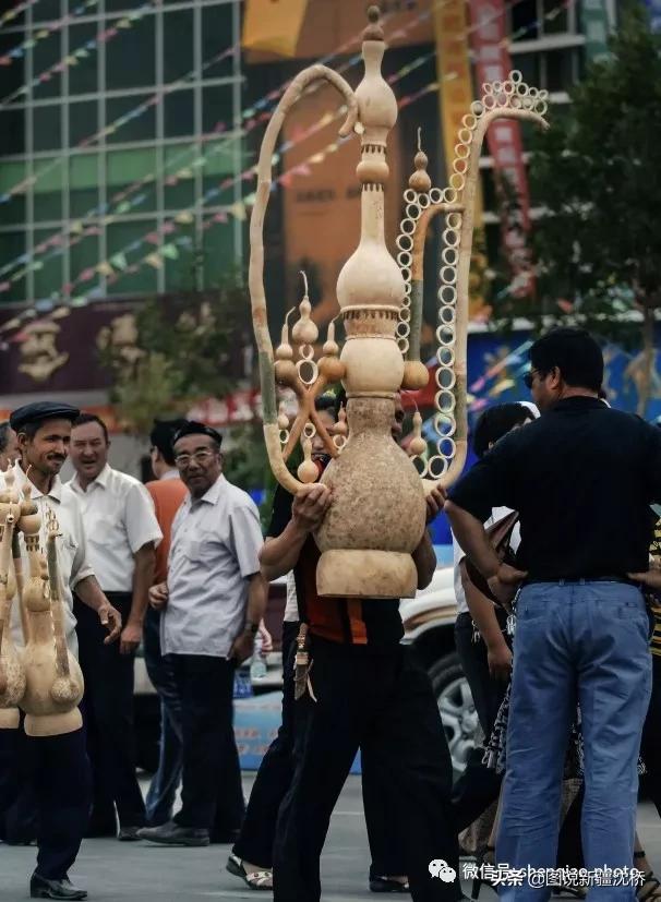 维吾尔族葫芦艺术品摆件,葫芦变身艺术品