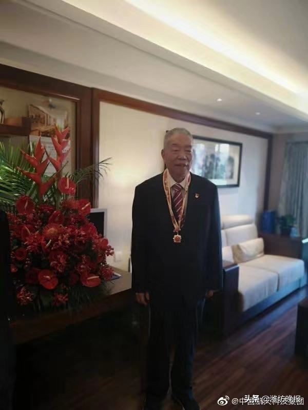 又一巨星陨落事件,又一巨星陨落视频