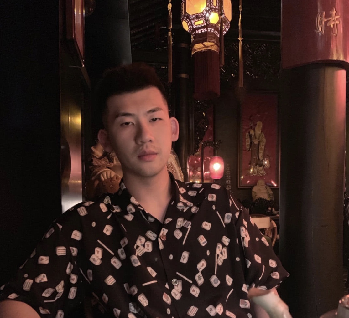 潮流男生t恤衫,男生潮流穿搭夏天高级感t恤