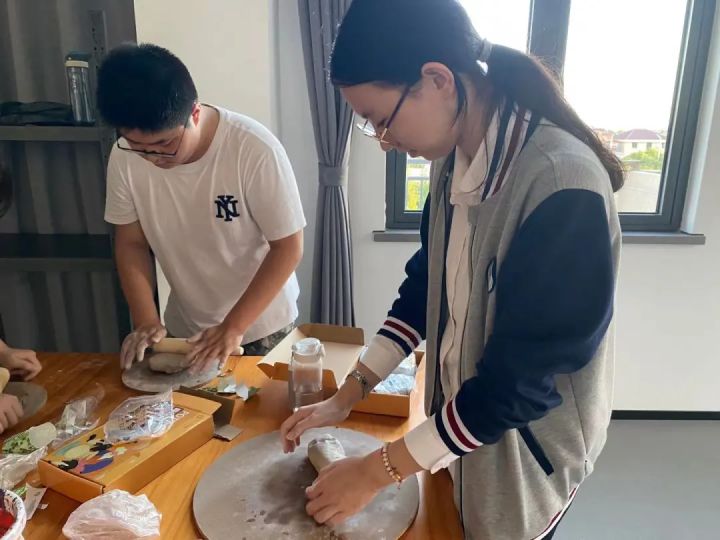 上海高藤致远国际学校vlog,高藤致远国际学校高尔夫特长班