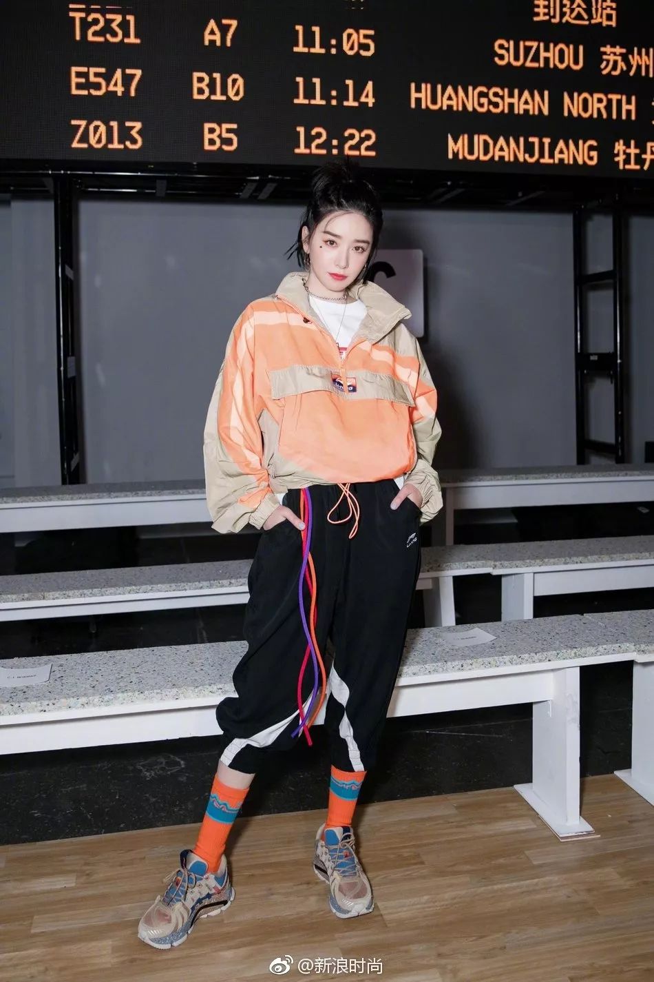 易烊千玺同款小众好物,易烊千玺蔡徐坤同款国潮鞋