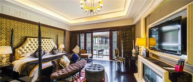 乌镇枕水酒店和望津里酒店哪家好,乌镇住宿古宅