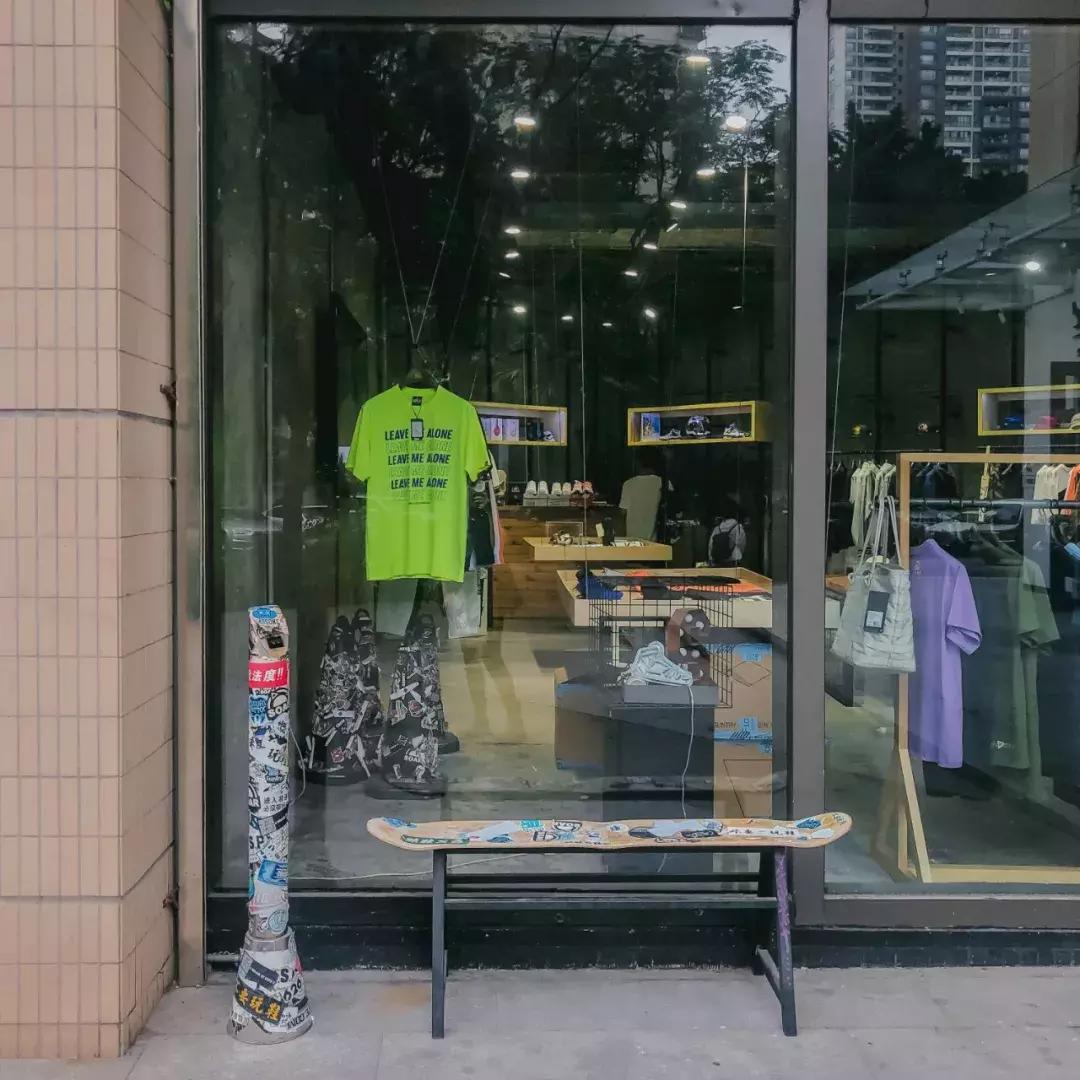 广州潮流球鞋文化胜地！3家鞋迷们不得不知道的店，我都探好路了