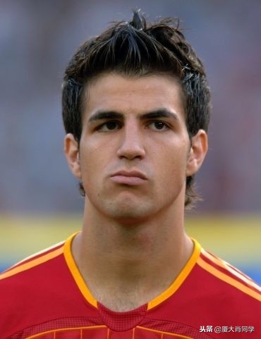 在中国家喻户晓的足坛十大巨星,谈论明星的颜值