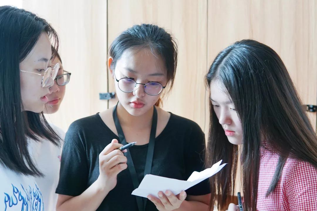 杭州美术生画室集训要准备什么,儿童画室新生入学须知