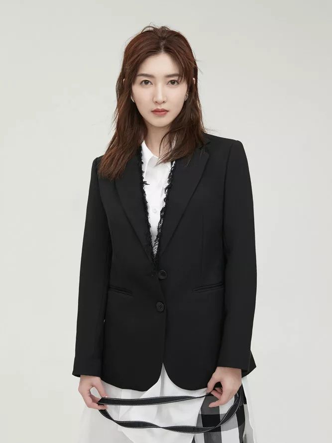 玛丝菲尔女装,玛丝菲尔女装适合哪一类女性