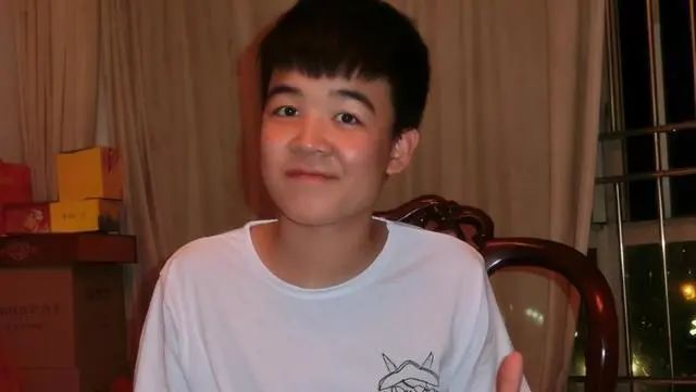 变形计杨桐的近况,变形计杨桐网红现状