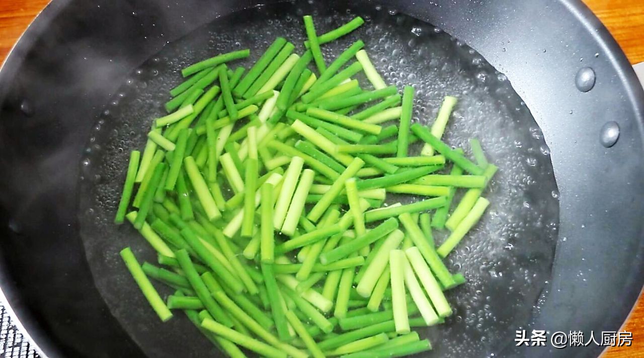 八爪鱼做好嚼不烂怎么回事,做的八爪鱼为什么嚼不烂呢