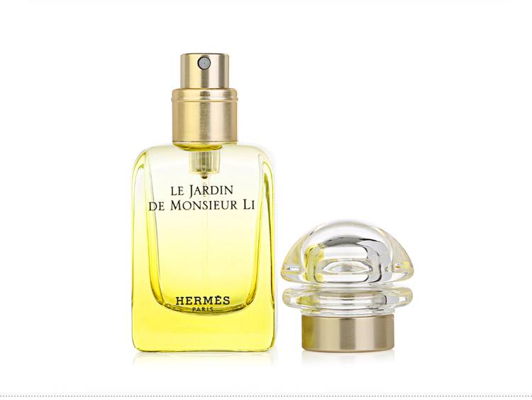 最火的几款香水测评女士,最好闻的十款香水测评