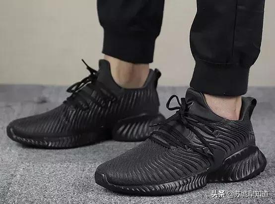 东楼4F｜耐克、阿迪持续输出ing，最高直减400!超赞新款狠货出血