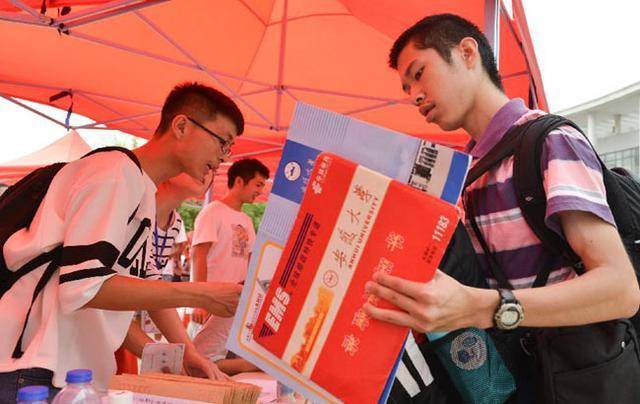 高考成绩不理想可以上什么学校,高考分数不理想如何报个好的专科