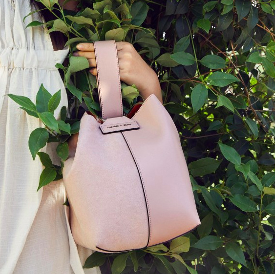 适合40-50岁的小ck包,几款小ck好看包