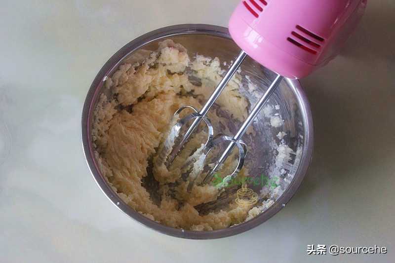 黄油蛋糕不塌陷的秘诀,做蛋糕黄油打发到什么状态