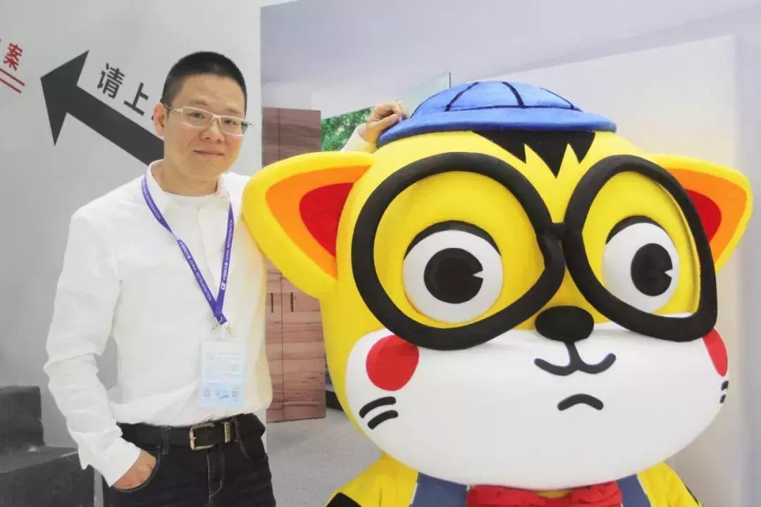 雅克菲采暖24小时服务热线,雅克菲地暖优缺点