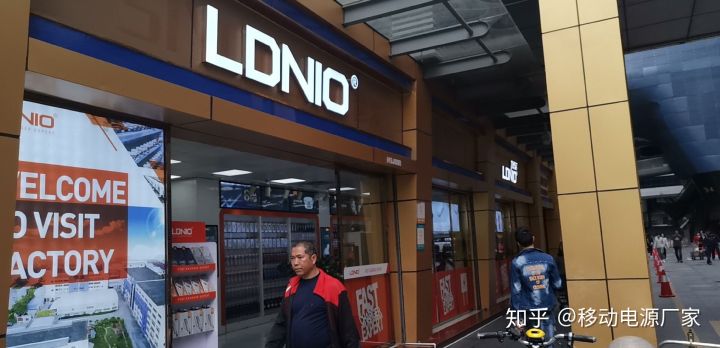 华强北是深圳最大电子批发市场吗,深圳华强北电子批发市场在哪