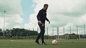 职业球员常用的转身,三种基本转身过人