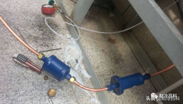 制冷系统为什么有水分,制冷系统有水分怎么处理