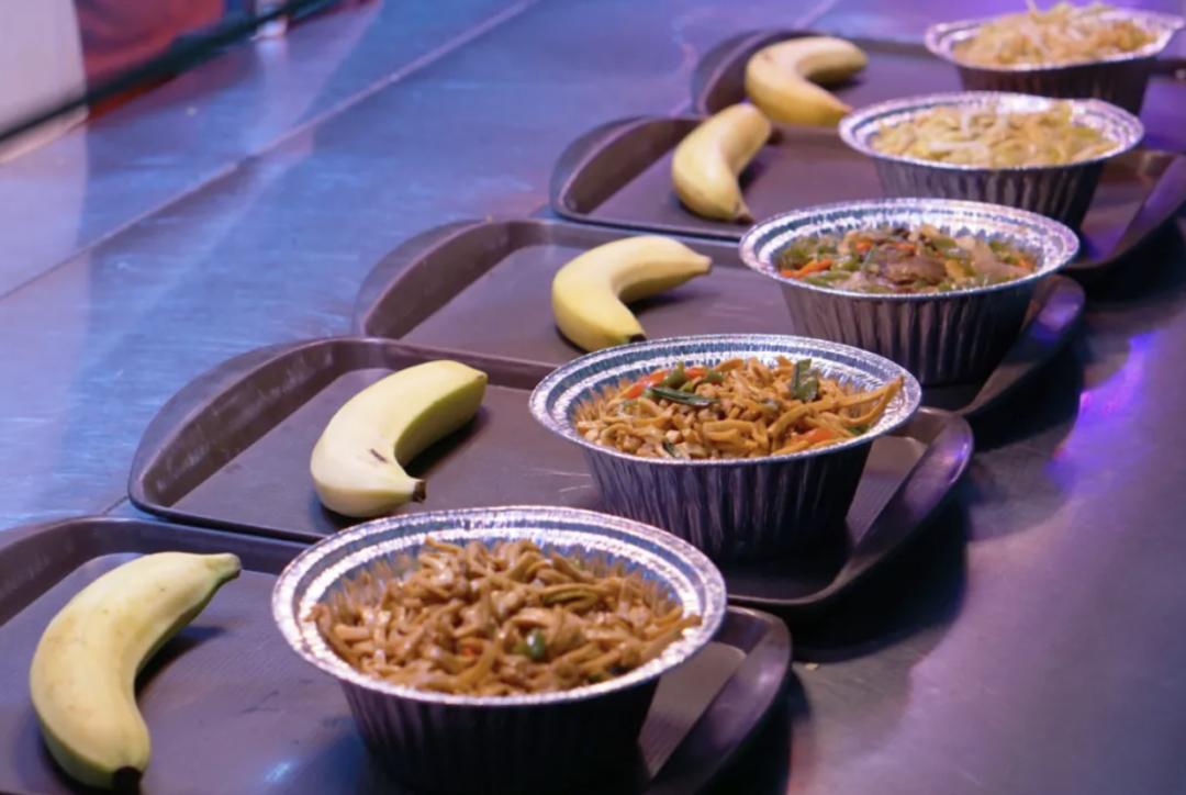 不用996，年薪35w+，大学生最爱的7家企业来了