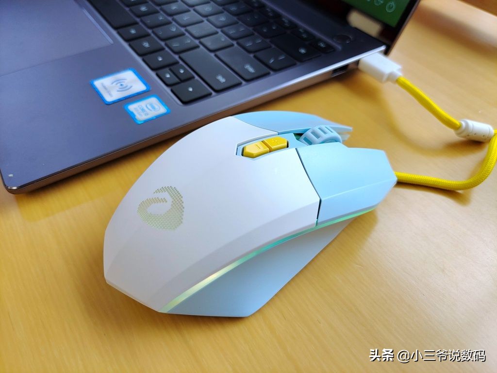 达尔优牧马人鼠标em915一代和二代,达尔优鼠标em910滚轮上下失灵