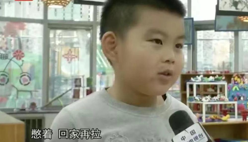 孩子不愿意在幼儿园大便怎么处理,小孩不愿意上厕所怎么引导