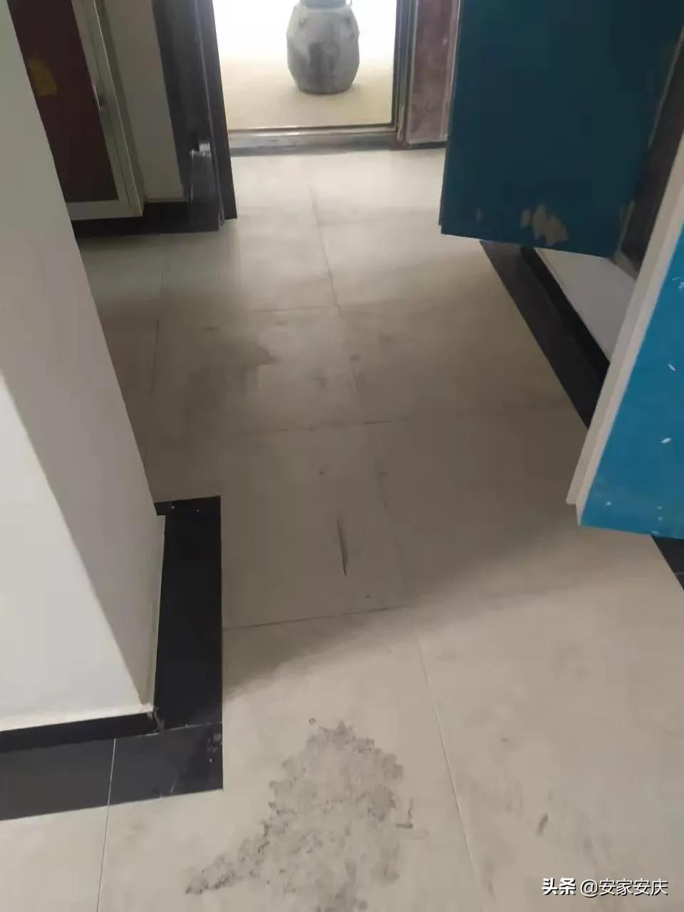 太闹心！安庆这个小区一期和二期差距竟然这么大？