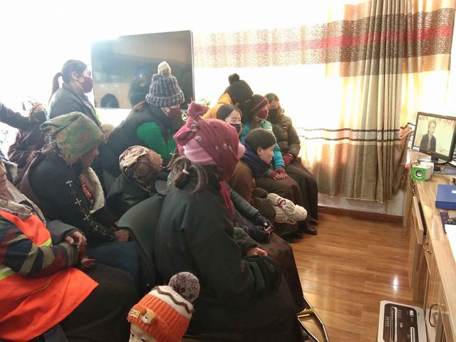 为巾帼致敬的歌曲短视频,为巾帼英雄疯狂打call