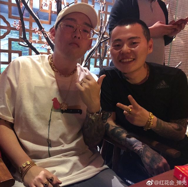 红花会弹壳新歌,弹壳新歌里的红花会片段