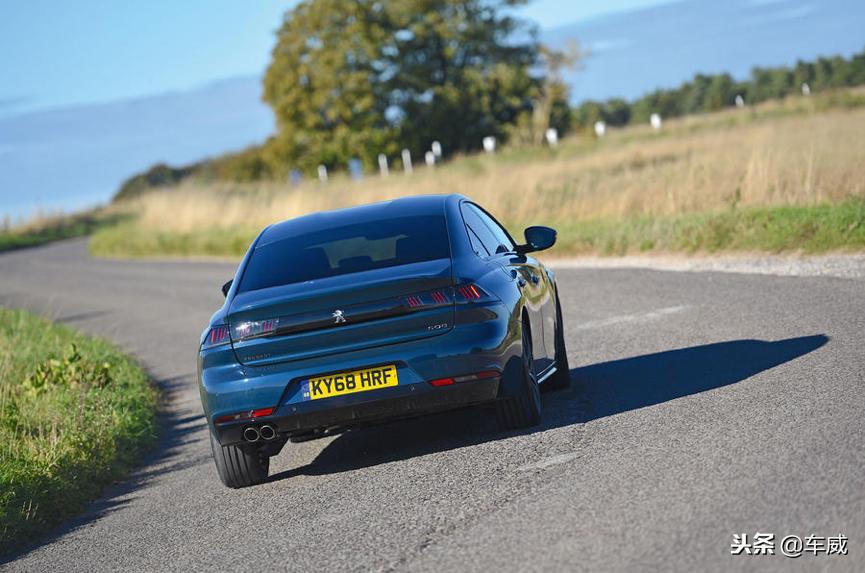 帕萨特与标致508哪个操控性更好,2020标致508深度评测
