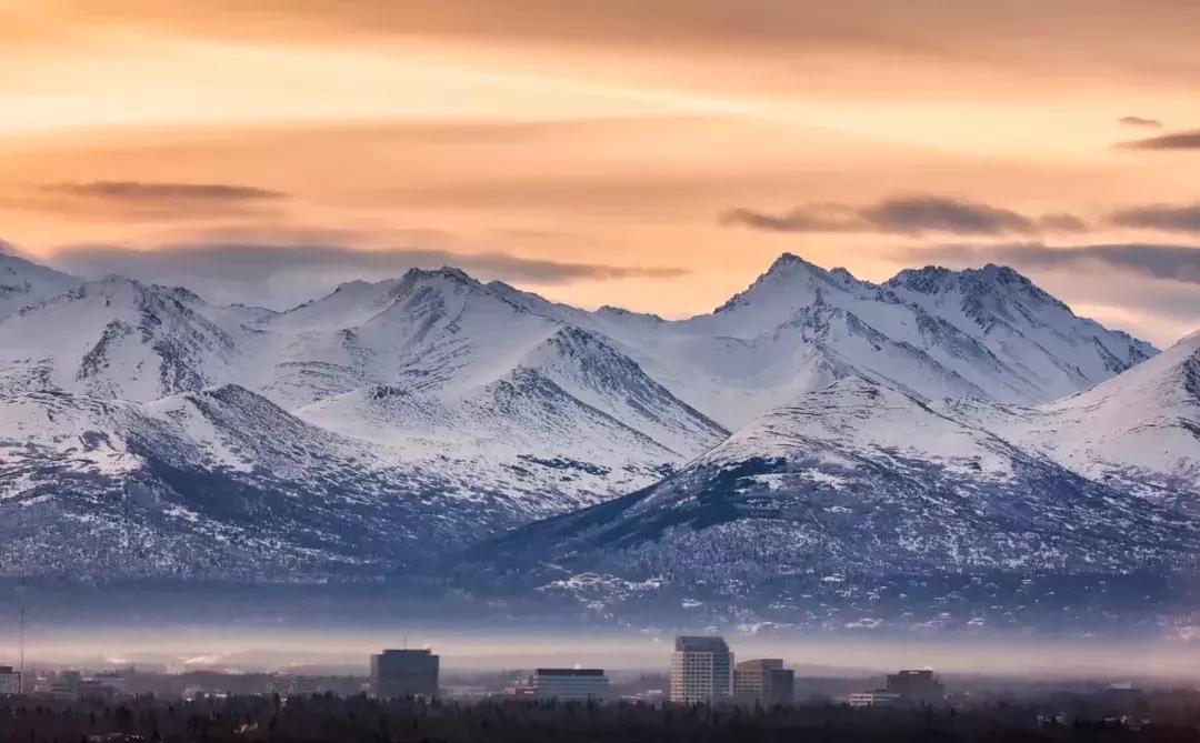 一万块钱到俄罗斯旅行能玩几天,一万元去美国能玩多久