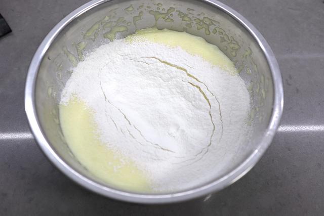 自制蛋糕不用烤箱学生党少女心,动物奶油蛋糕血糖偏高的人能吃吗