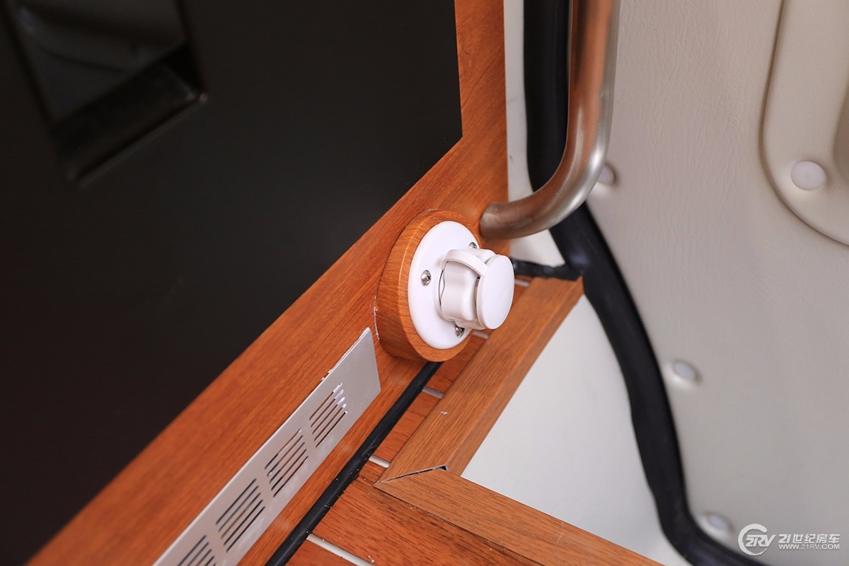 霞客乐锐骐7suv评测,霞客乐锐骐6升顶房车用车体验