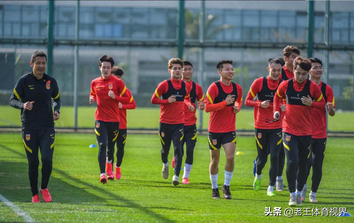 蒋圣龙梅开二度，申花系球员联手造四球导演U22国足“大*杀屠**”