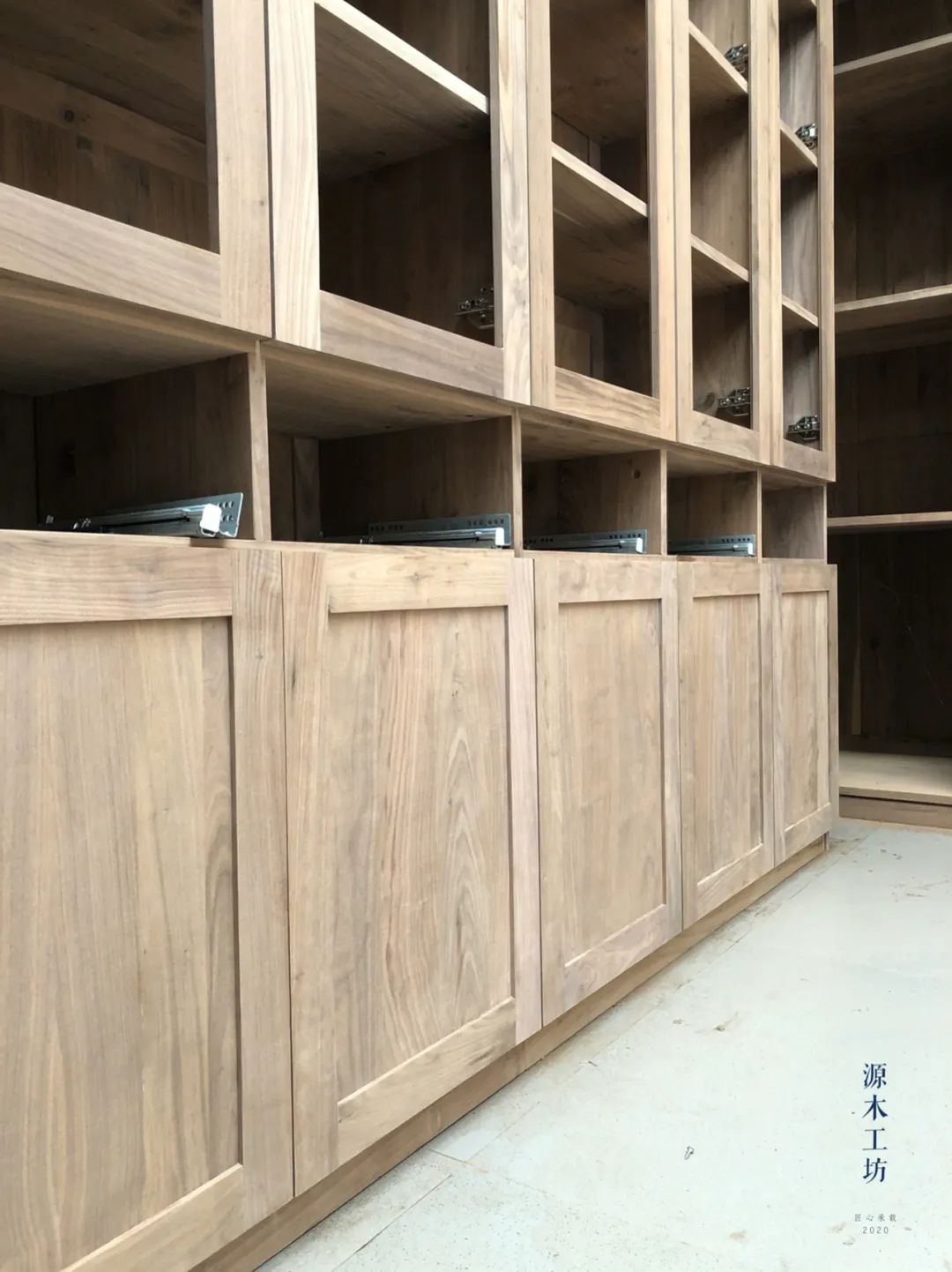 二十二年只做黑胡桃实木家具,140平全屋黑胡桃木实木家具多少钱