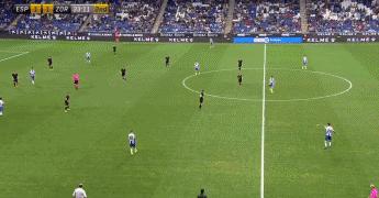 这次中国足球是不是全靠武磊,武磊全场最低