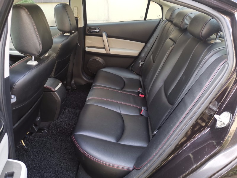 马自达睿翼紫檀色,马自达紫檀色睿翼改装